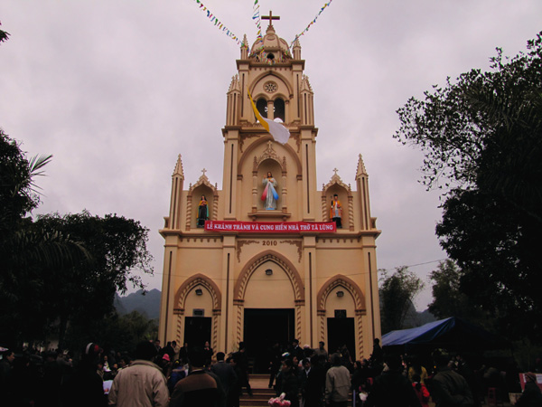 Nhà thờ Tà Lùng