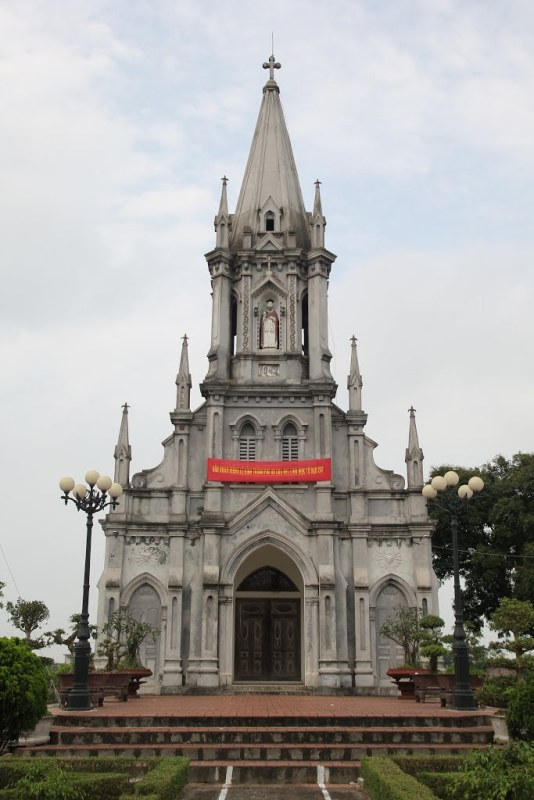Nhà thờ Phú Hậu
