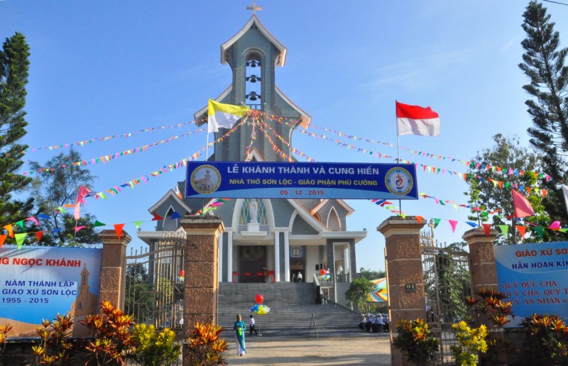 Nhà thờ Sơn Lộc