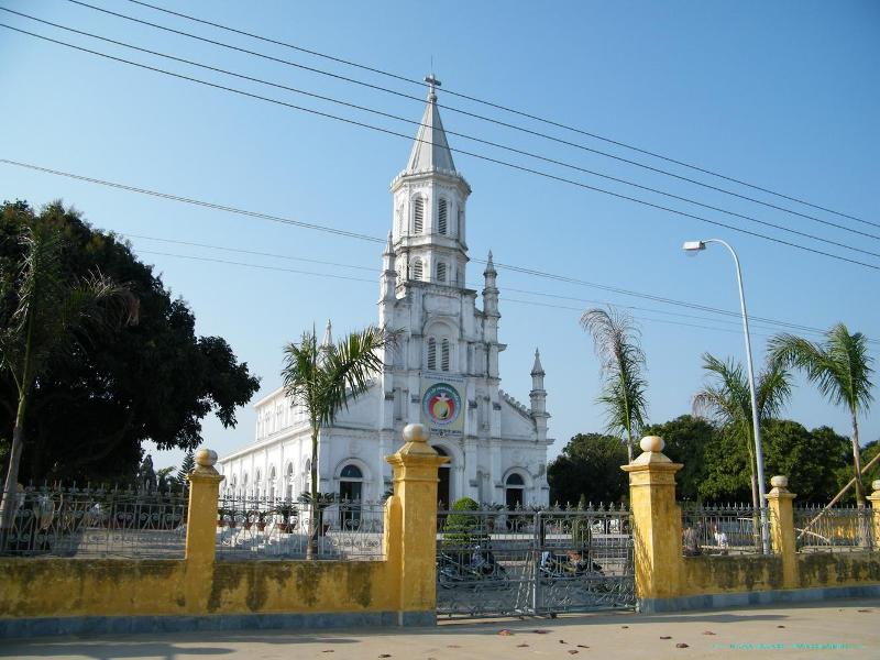 Nhà thờ Tam Tổng