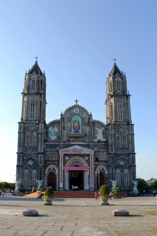 Nhà thờ Trung Đồng